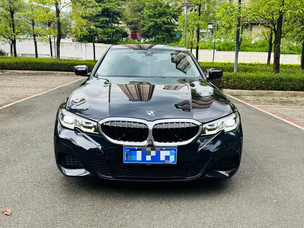 BMW 3 Series 2021