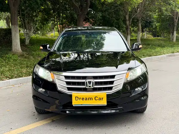 Honda Crosstour 2011