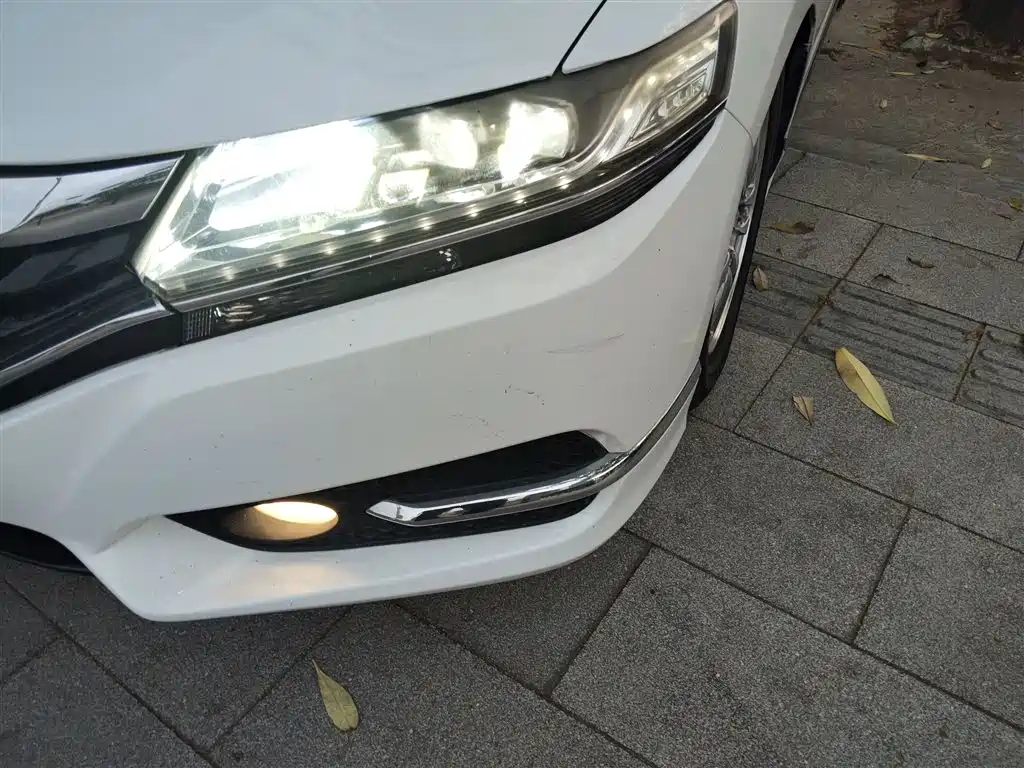 Honda Spirior 2015 — фото 17