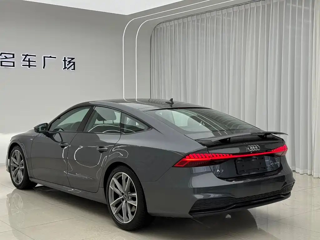 Audi A7 2024 — фото 4