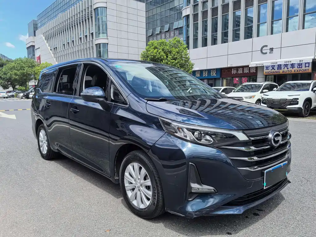 GAC Trumpchi M6 2019 — фото 3