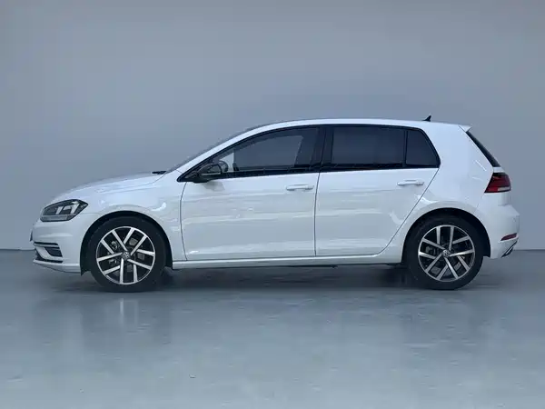 Volkswagen Golf 2020