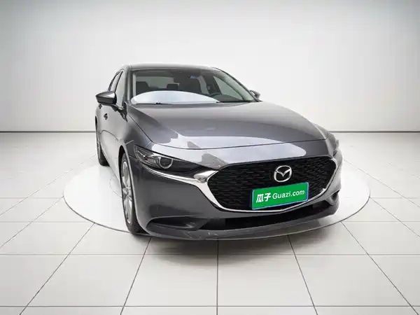 Mazda 3 Axela 2023