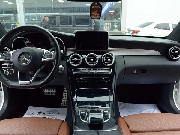 Mercedes-Benz C-Class 2018
