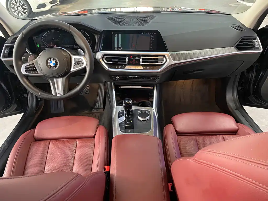BMW 3 Series 2022 — фото 14