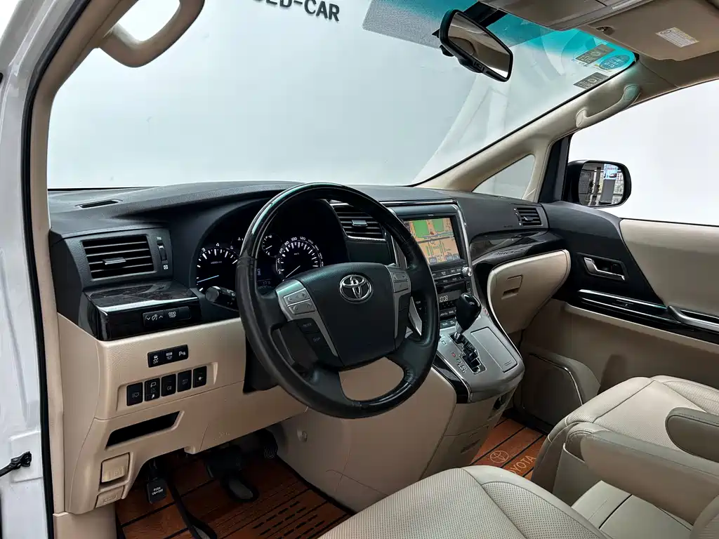 Toyota Alphard 2015 — фото 6