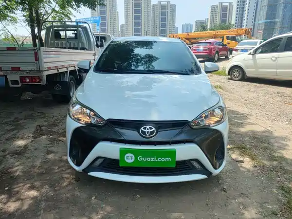Toyota Yaris L 2020