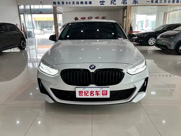 BMW 1 Series 2022