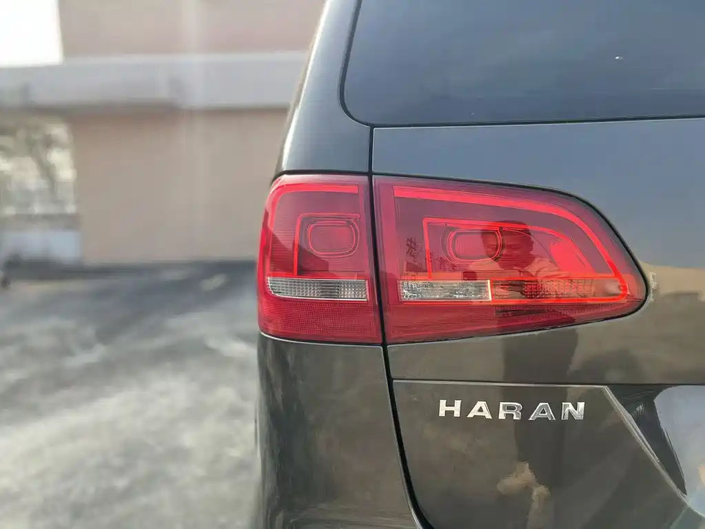 Volkswagen Sharan 2016 — фото 21