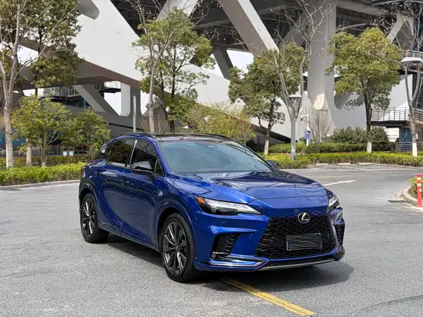 Lexus RX 2023