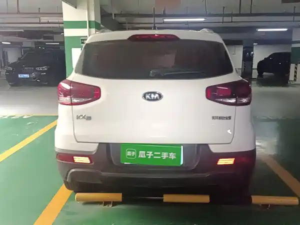 Kia KX3 2016