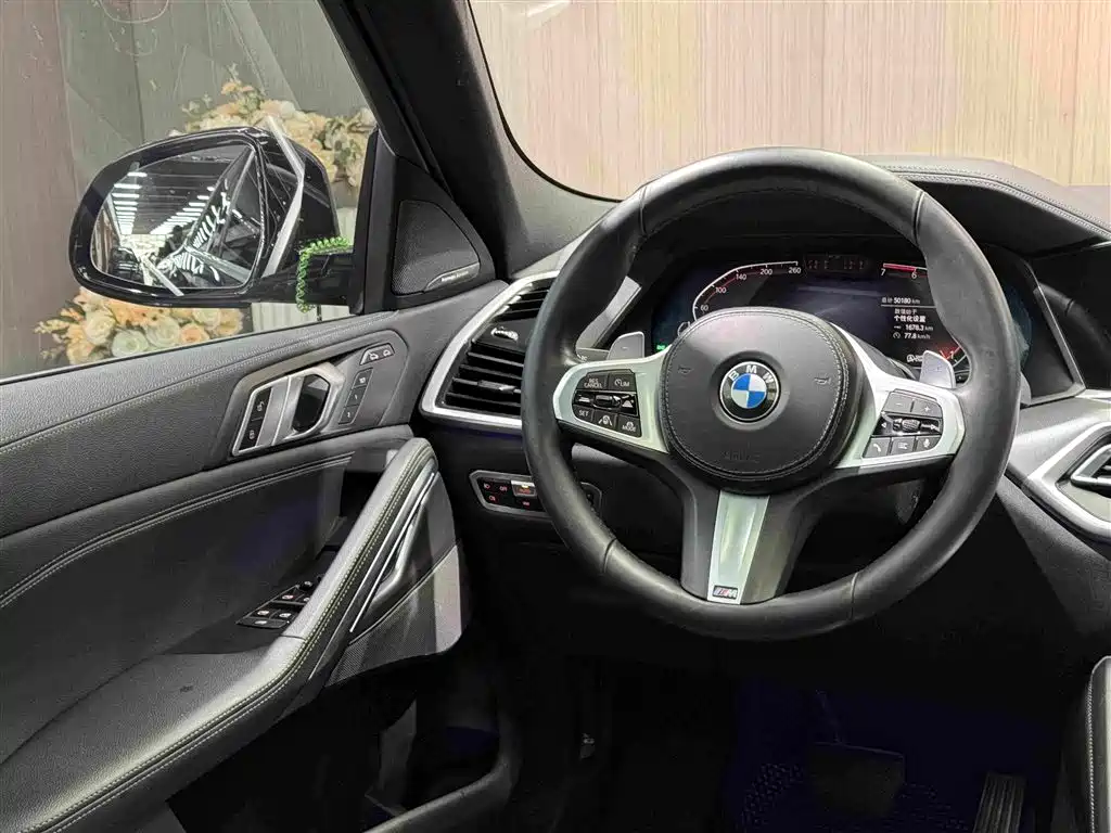 BMW X6 2021 — фото 17