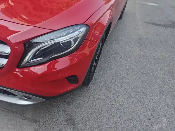 Mercedes-Benz GLA 2015