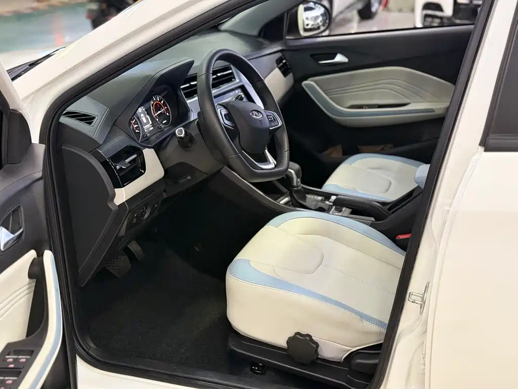 Chery Tiggo 3x 2023 — фото 8