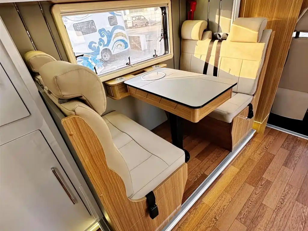 IVECO Ousheng 2025 — фото 16