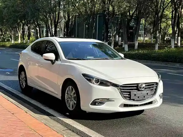 Mazda 3 Axela 2017