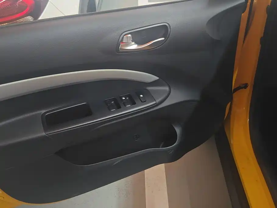 Kia KX1 2019