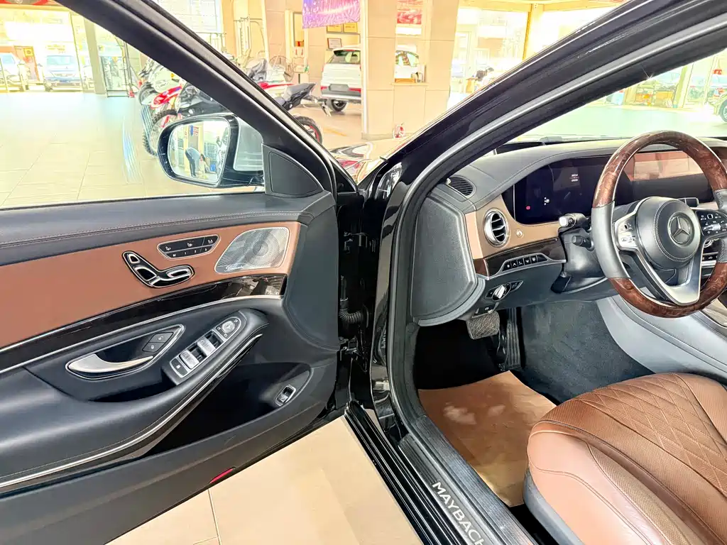 Mercedes-Benz Maybach S-Class 2018