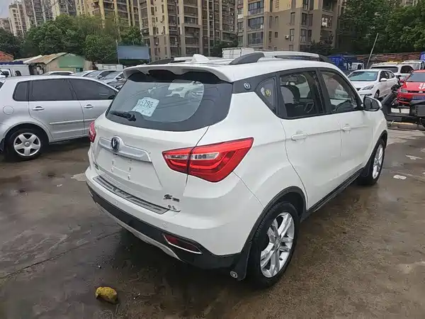 Changan CS35 2017