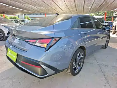 Hyundai Elantra 2024