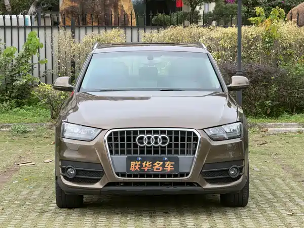 Audi Q3 2015