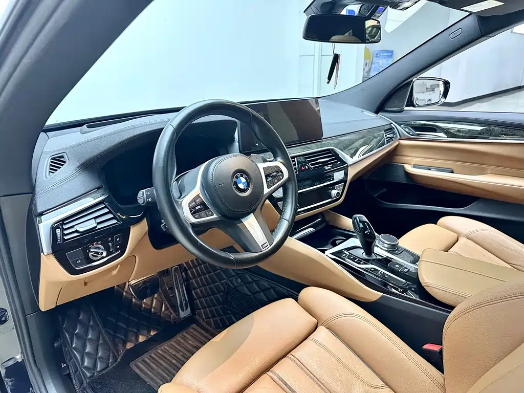 BMW 6 Series GT 2022 — фото 9