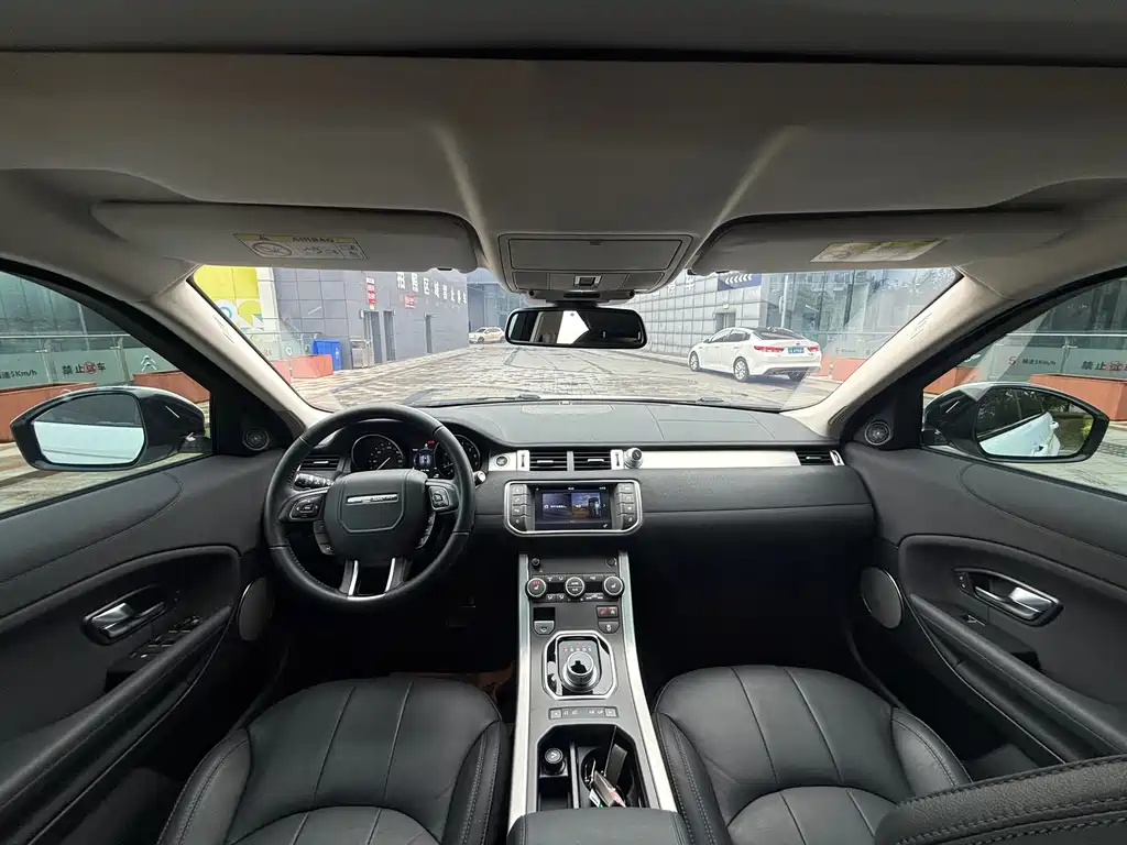 Land Rover Evoque 2017 — фото 5