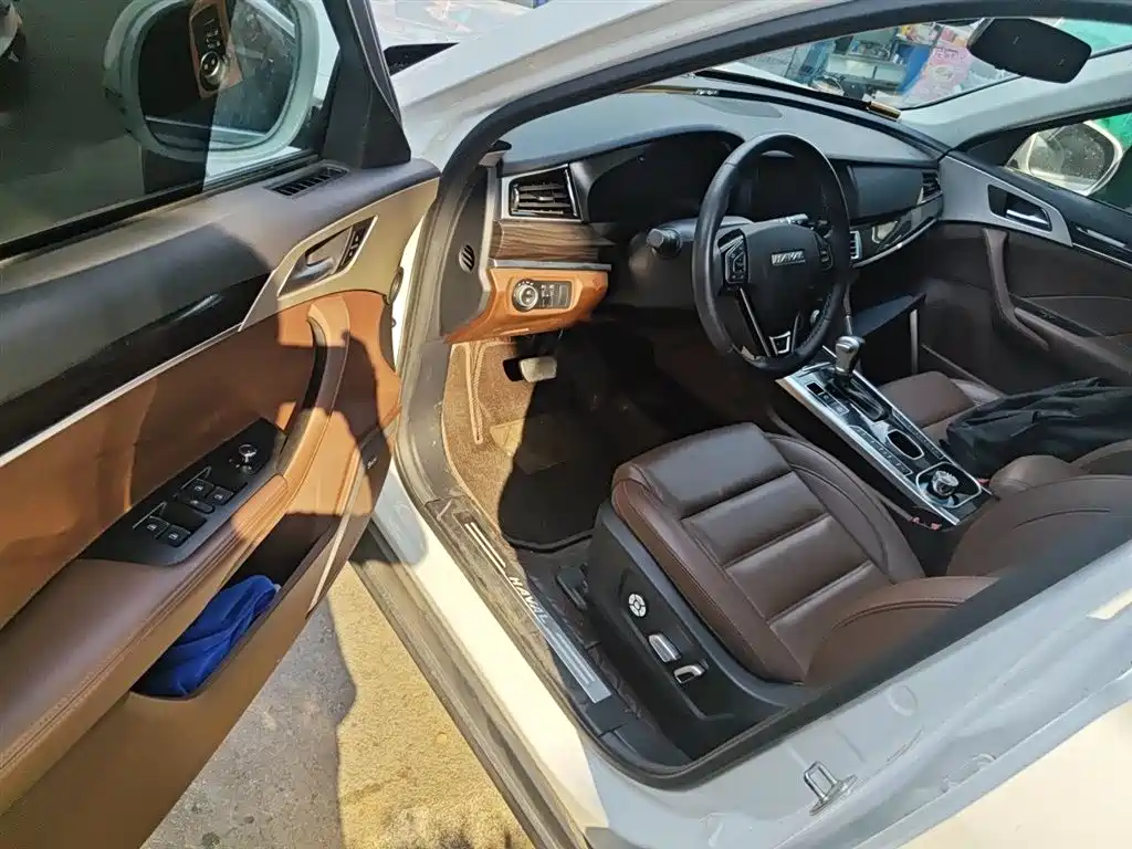 Haval H7 2022 — фото 12