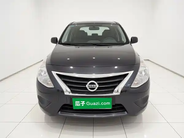 Nissan Sunny 2014