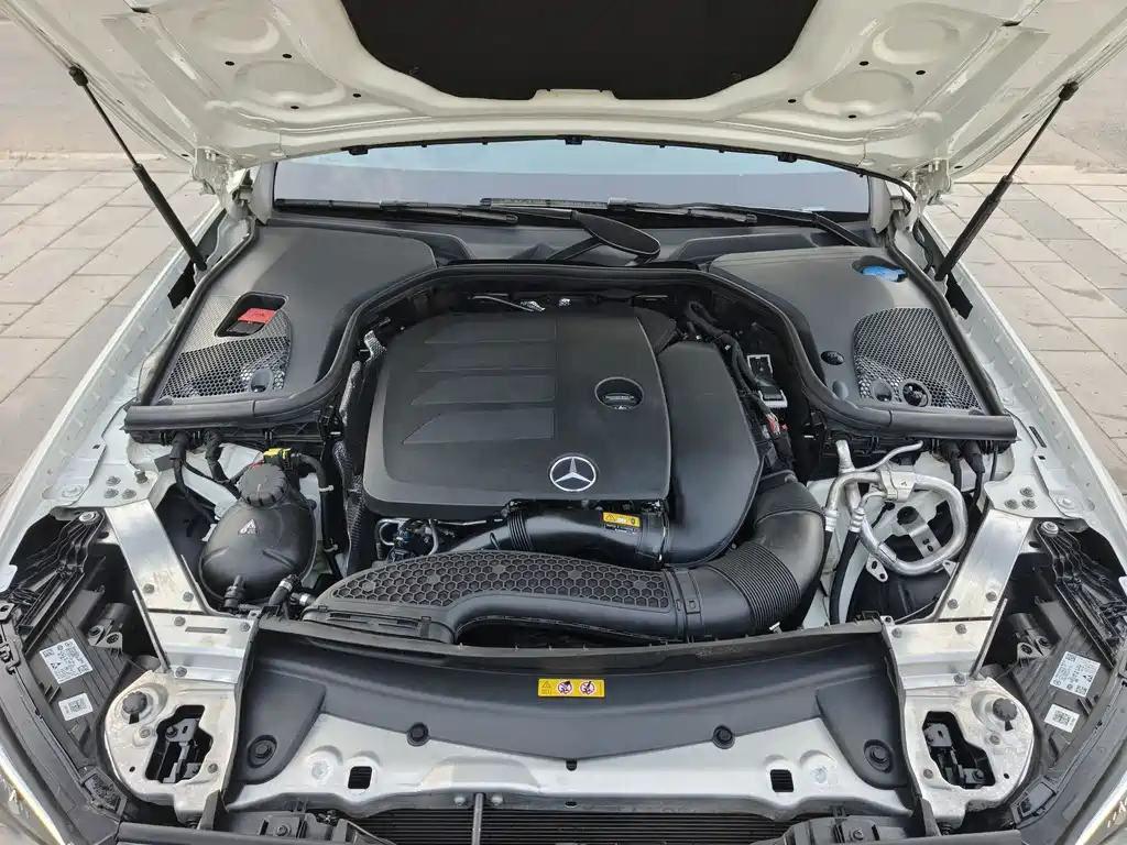 Mercedes-Benz E-Class 2022 — фото 20