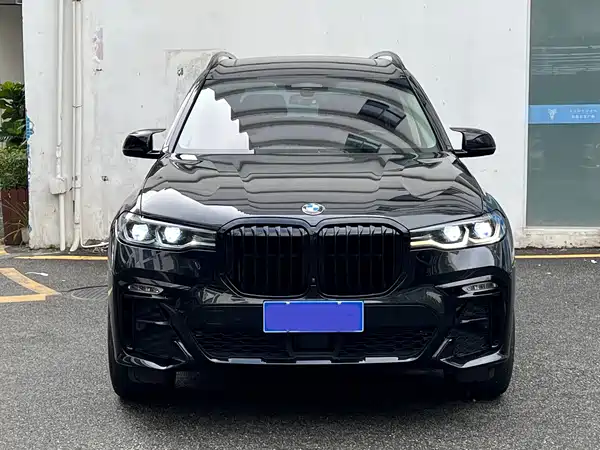 BMW X7 2022