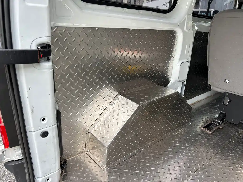 Ford Transit 2021 — фото 18
