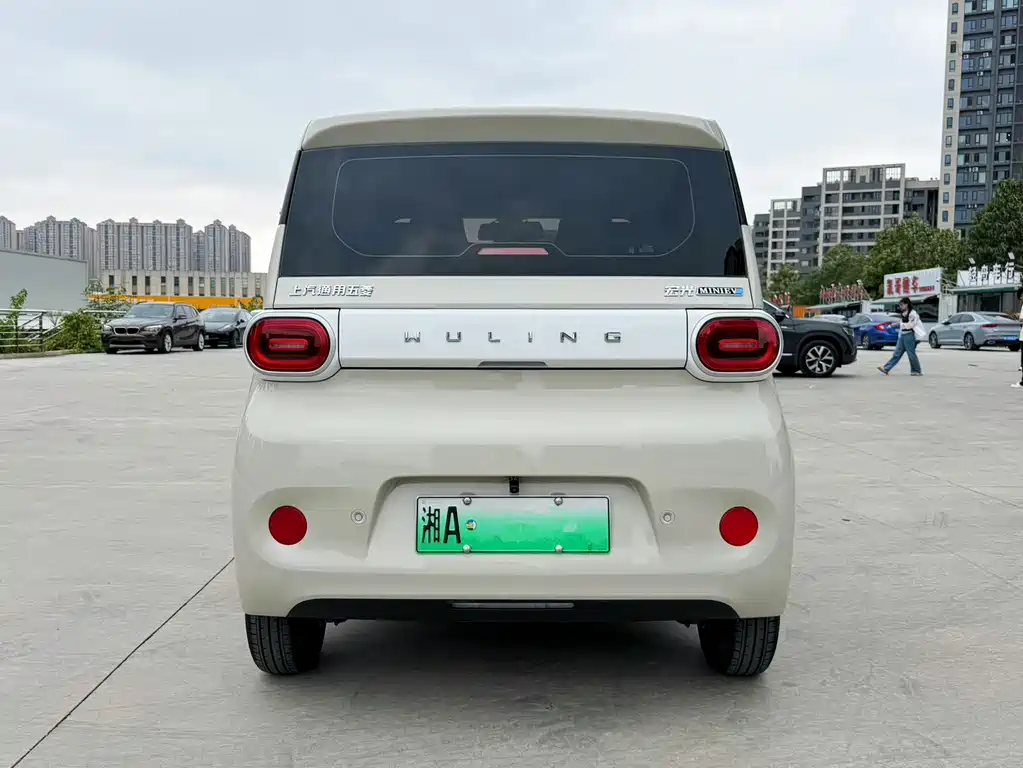 Wuling Hongguang MINIEV 2024