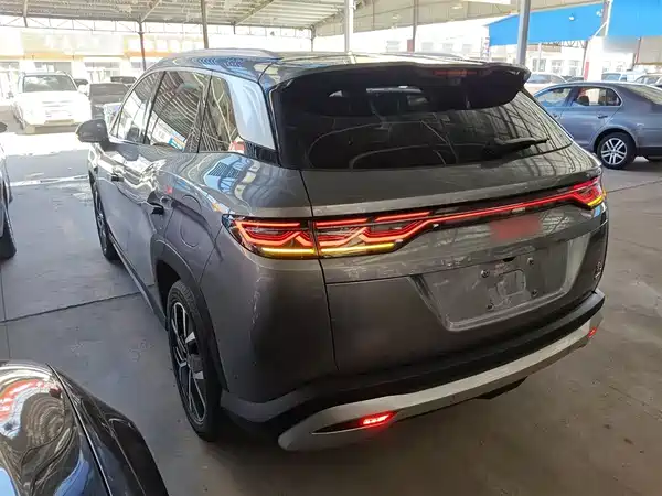 BYD Song L DM-i 2025