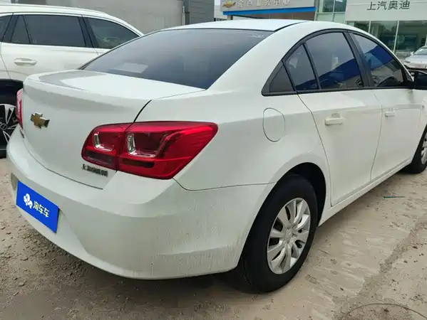 Chevrolet Cruze 2015