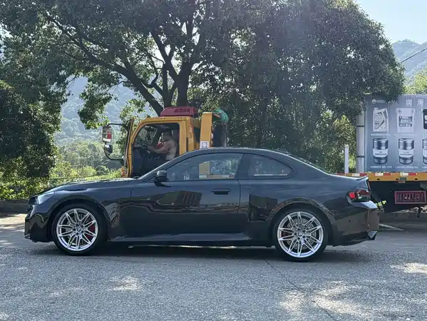 BMW M2 2025