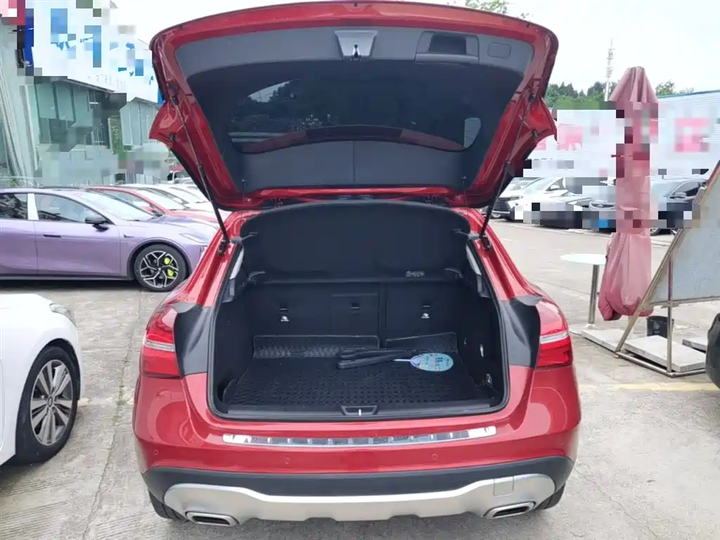 Mercedes-Benz GLA 2018 — фото 19