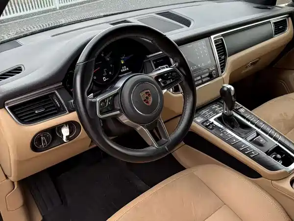 Porsche Macan 2017