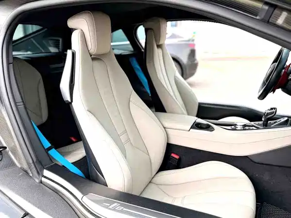 BMW i8 2015