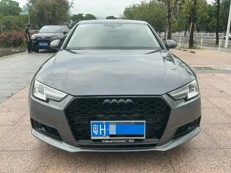 Audi A4L 2017