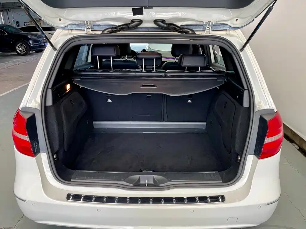 Mercedes-Benz B-Class 2014 — фото 19