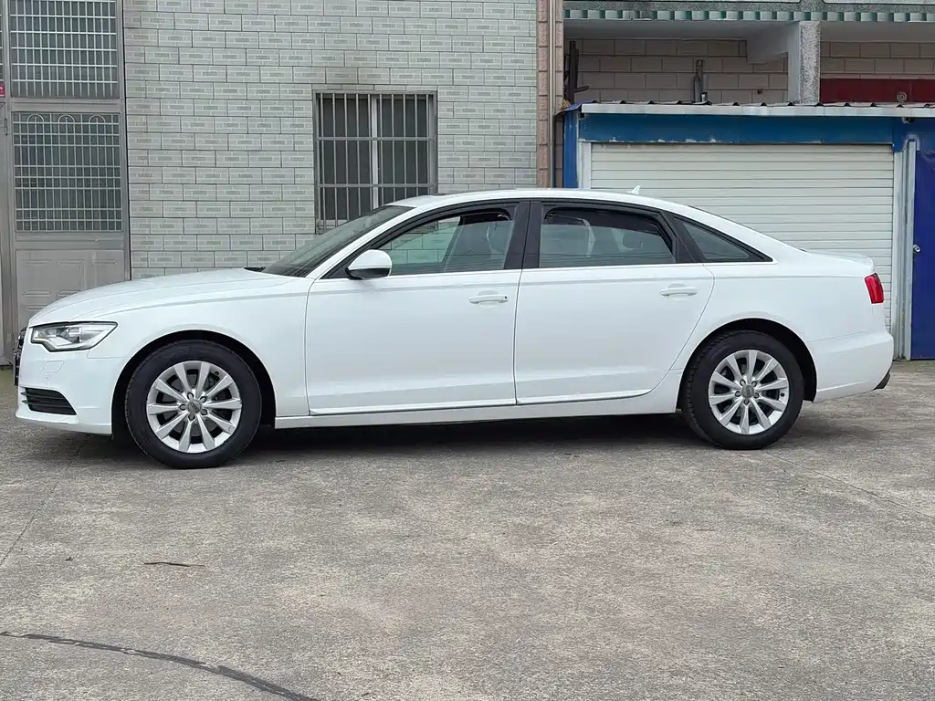 Audi A6L 2015 — фото 3