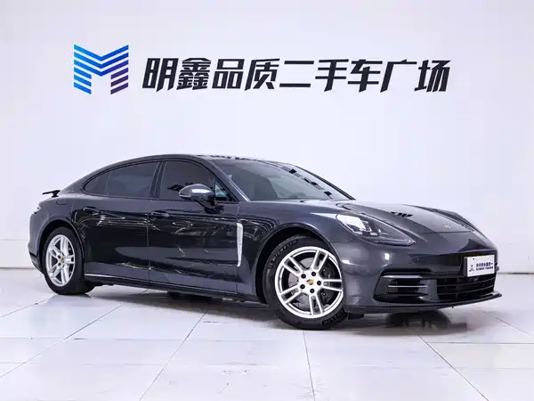 Porsche Panamera 2019