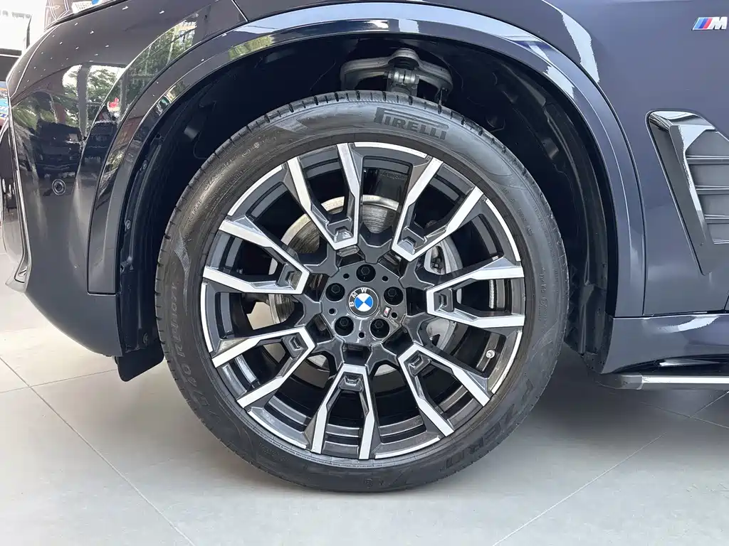 BMW X5 2024 — фото 18