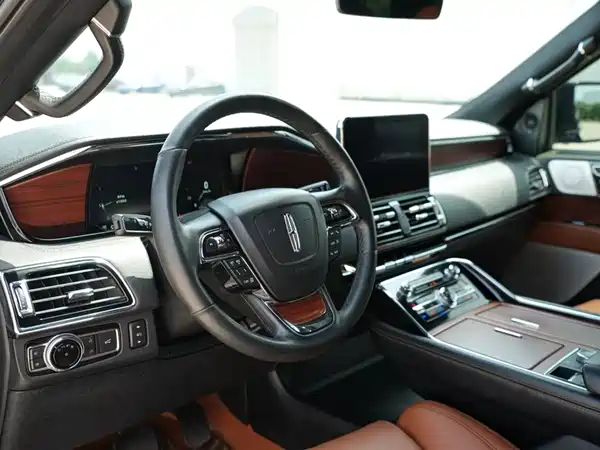 Lincoln Navigator 2020
