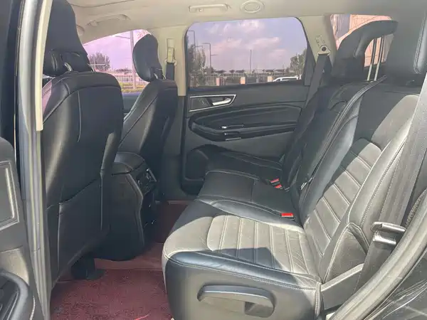 Ford Edge 2017