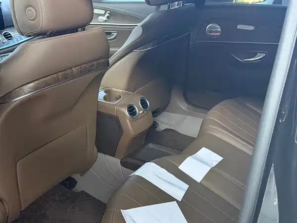 Mercedes-Benz E-Class 2019