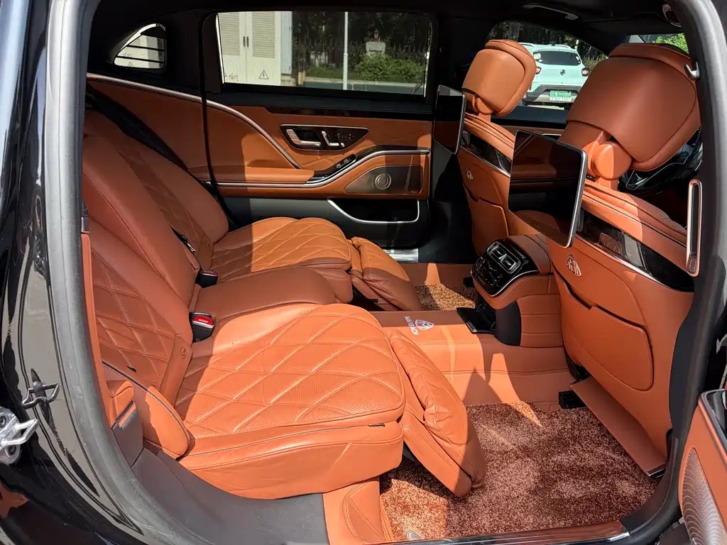 Mercedes-Benz S-Class 2022 — фото 16
