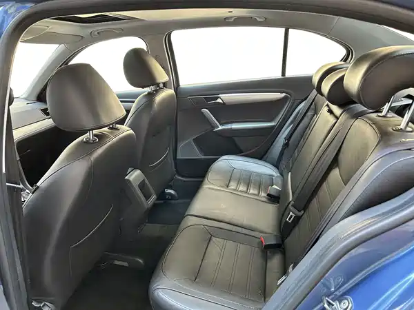 Volkswagen Lavida 2016