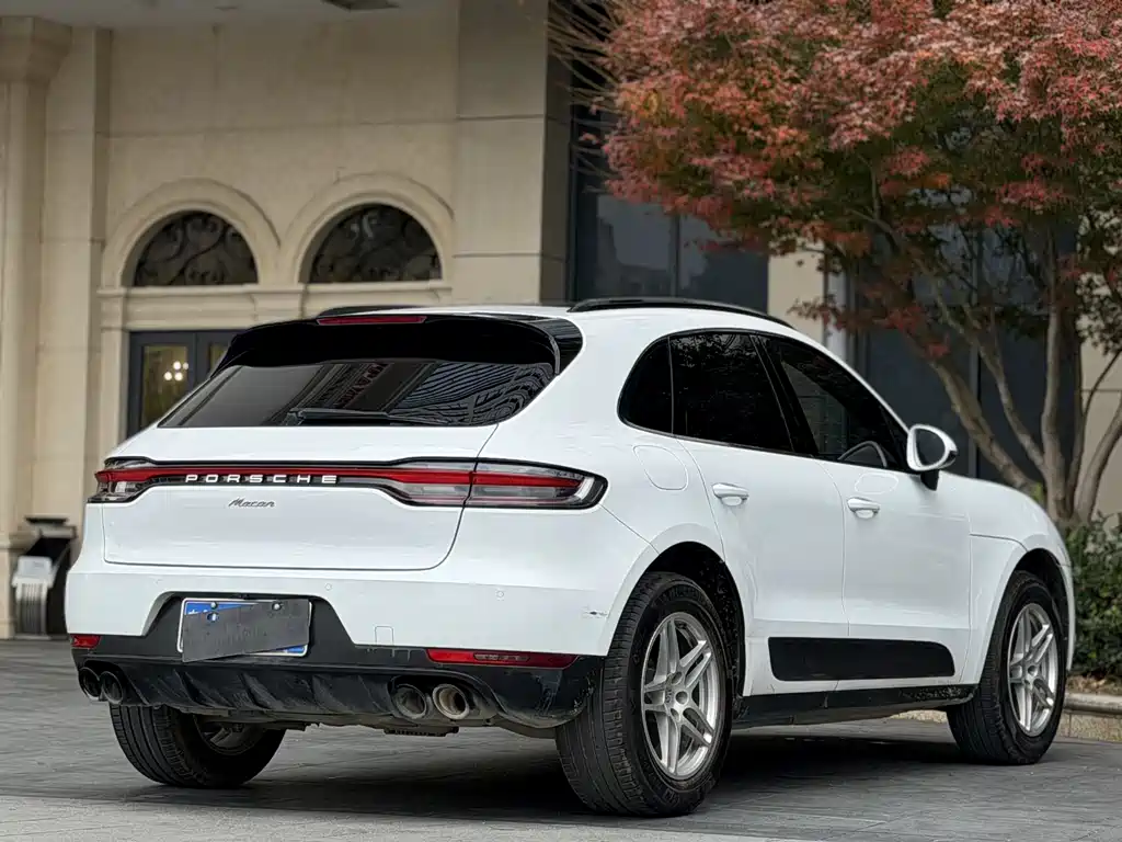 Porsche Macan 2021 — фото 8
